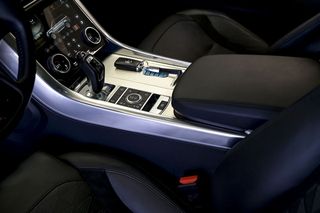 Land-Rover Range Rover Sport   5.0 V8 SC 423kW 575CV SVR