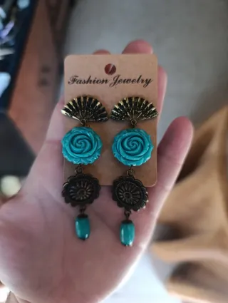 Pendientes de flamenca artesanales.