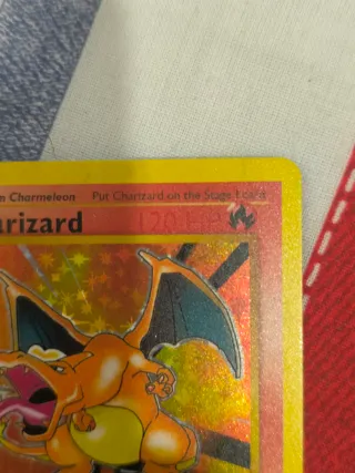 Carta Pokémon Charizard