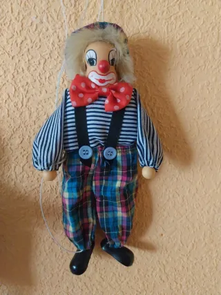 Marionetas de madera clásicas