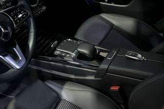 Mercedes CLA MERCEDES-BENZ   200 D DCT