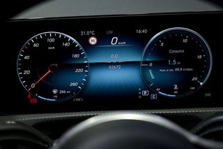 Mercedes-Benz CLA MERCEDES-BENZ   200 D DCT
