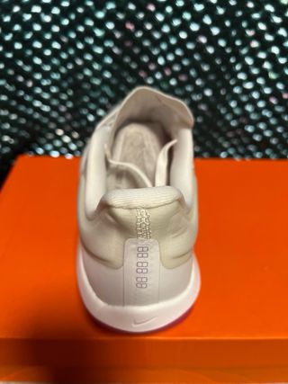 Nike Zoom Fly 6 Mujer Rosa y Blanca