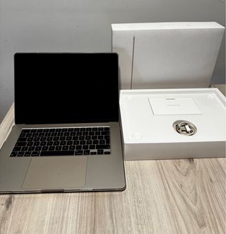 MacBook Air 15" M2 | 16GB RAM | 1TB SSD 48 CICLOS