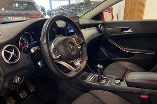 Mercedes CLA MERCEDES-BENZ  CLA 200