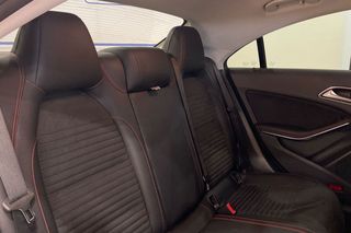 Mercedes CLA MERCEDES-BENZ  CLA 200