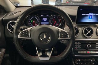 Mercedes CLA MERCEDES-BENZ  CLA 200