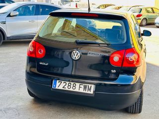 Volkswagen Golf 2008