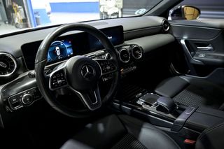 Mercedes Clase A MERCEDES-BENZ  A 180 d