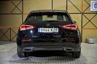 Mercedes Clase A MERCEDES-BENZ  A 180 d