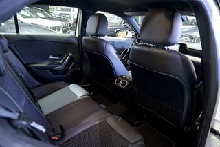 Mercedes Clase A MERCEDES-BENZ  A 180 d