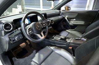 Mercedes Clase A MERCEDES-BENZ  A 180 d