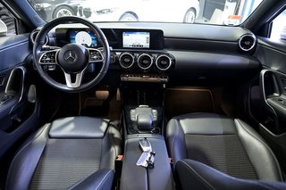 Mercedes Clase A MERCEDES-BENZ  A 180 d