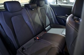 Mercedes Clase A MERCEDES-BENZ  A 180 d