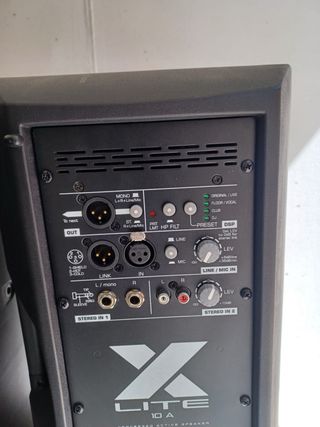 Altavoces FBT X-Lite 10A