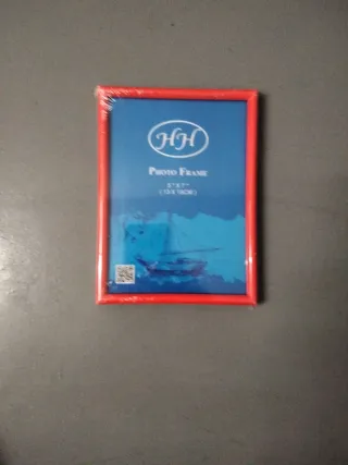 Confezione da 5 Cornici per Foto Rosse HH 5x7