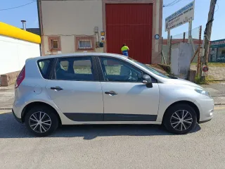 Renault Scenic 1.5 DCI