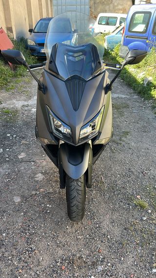 Yamaha TMAX 530 Scooter