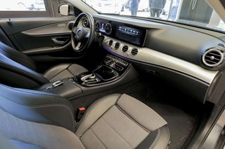 Mercedes Clase E MERCEDES-BENZ  E 220 d