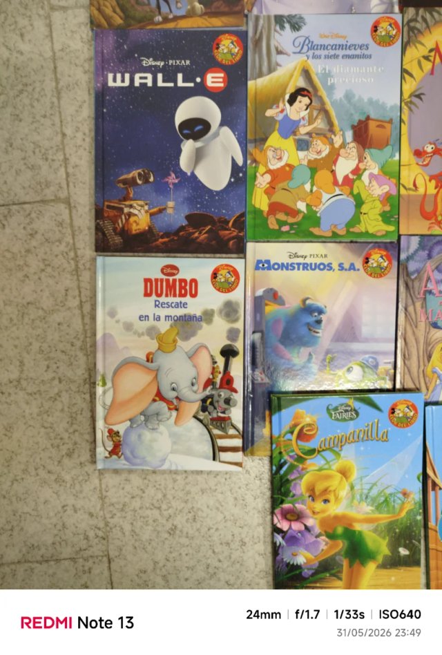 libros Disney, 6 € unidad o lote 90€