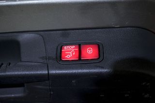 Mercedes EQB MERCEDES-BENZ   300 4MATIC