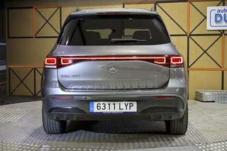 Mercedes EQB MERCEDES-BENZ   300 4MATIC