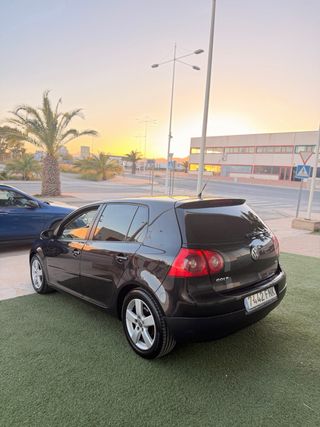 Volkswagen Golf 2007