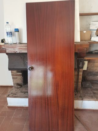 2 Puertas Madera (1 con marco)