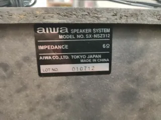 Altavoces Aiwa Azul y Plateado