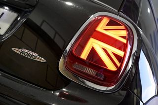 MINI Cooper   JOHN COOPER WORKS