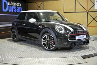 MINI Cooper   JOHN COOPER WORKS