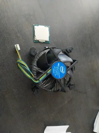 Intel Core i7-7700 3.60GHz CPU