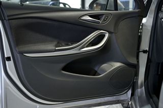 Opel Astra   1.2T SHL 81kW 110CV GS Line