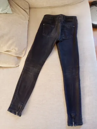Vaqueros pitillo Zara negros T.38
