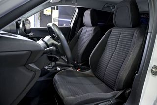 Peugeot 2008   Active BlueHDI 81kW 110CV