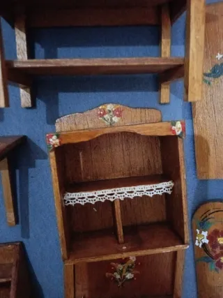 Muebles rústicos para casitas de muñecas