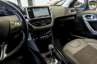 Peugeot 2008   Allure BlueHDi 120 SS EAT6