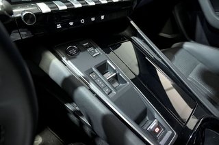 Peugeot 508   5P Allure PureTech 130 SS EAT8