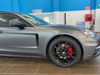 Porsche Panamera 4s