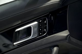 Porsche Panamera   4S