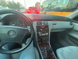 Mercedes-Benz Clase E 1999