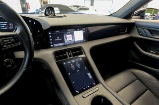 Porsche Taycan   Sport Turismo