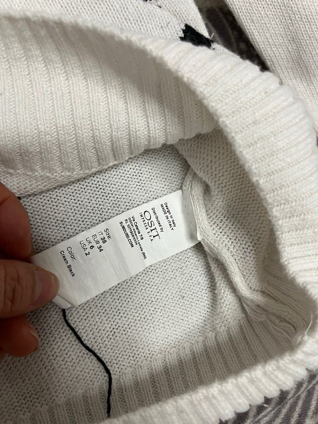 Jersey blanco Subdued chica estrellas negras