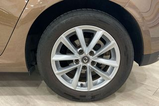 Renault Megane   TECH ROAD Energy TCe 97kW 130CV