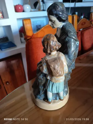 Escultura de Enrique Sanisidro. San Juan Bautista