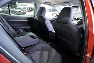 Toyota Camry   2.5 220H Advance