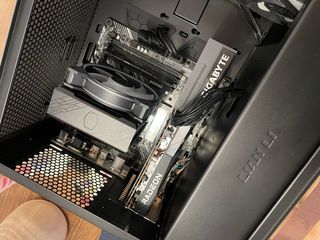 Gigabyte AMD Radeon RX 6600 Tarjeta Gráfica