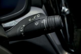 Volvo V60   2.0 B4 D AWD Cross Country Core Auto