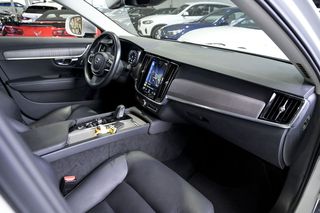 Volvo V90   2.0 B4 D Pro AWD Auto