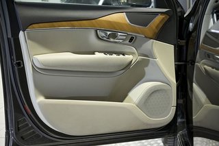 Volvo XC90   2.0 B5 D AWD Momentum Pro Auto
